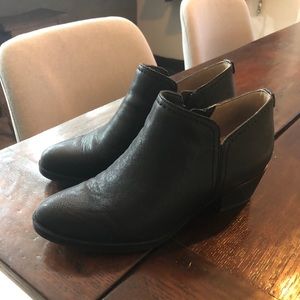 Naturalizer Ankle Boots